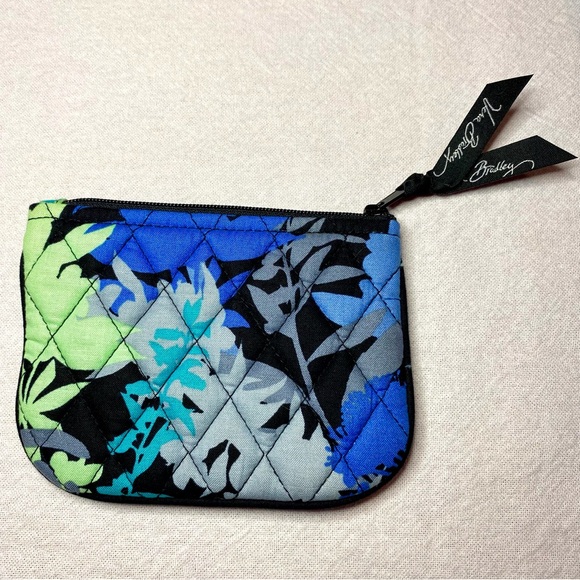 Vera Bradley Blue ‘ Camo Floral ‘ Pattern With Leopard Lining Coin Purse NWOT - Picture 2 of 5